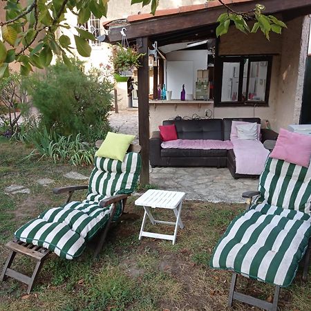 Indépendant. Appartement deux personnes, clair et sympa. Toulouse Extérieur photo