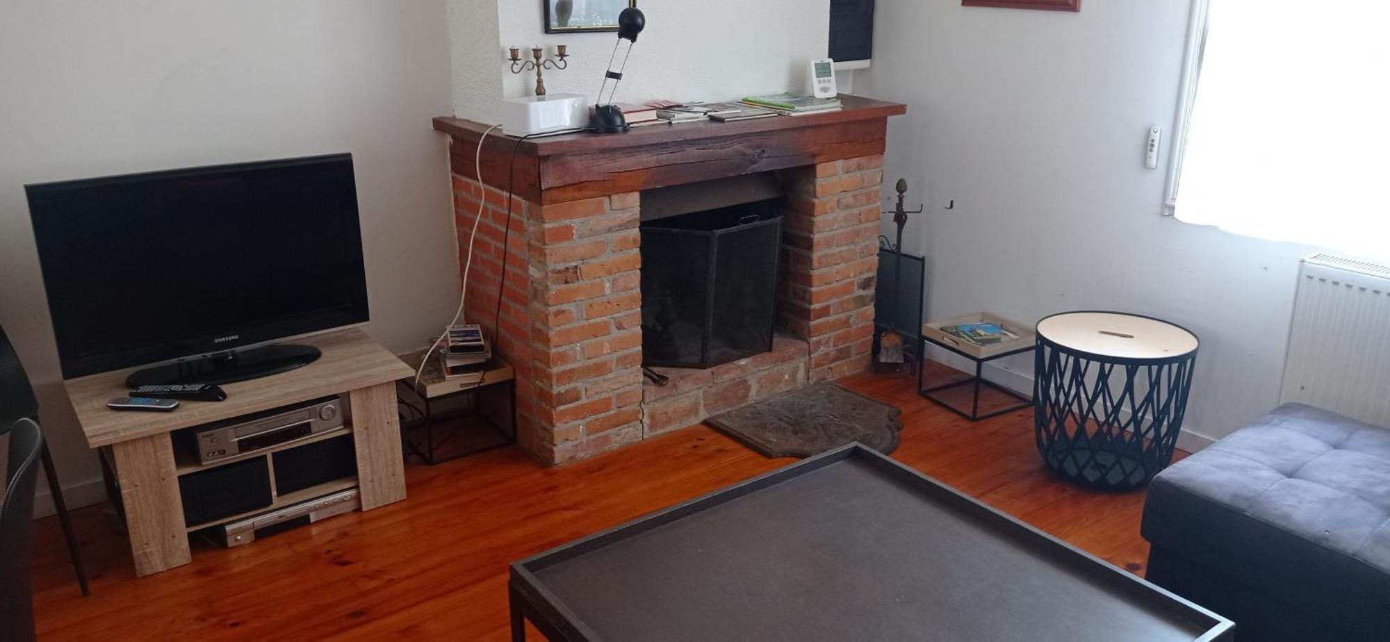 Indépendant. Appartement deux personnes, clair et sympa. Toulouse Extérieur photo